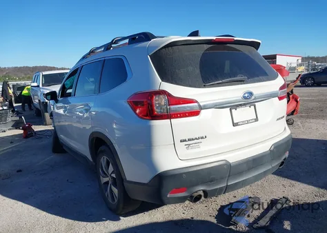 2022 Subaru Ascent Premium z USA, uszkodzony, nr VIN 4S4WMACD0N3444158